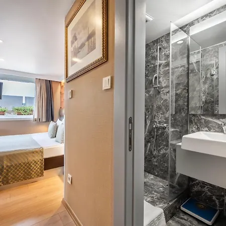 Hotell Gallery & Nisantasi 3*