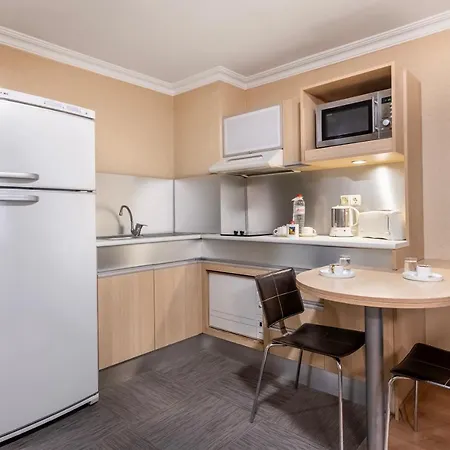 Gallery & Nisantasi Hotell 3*