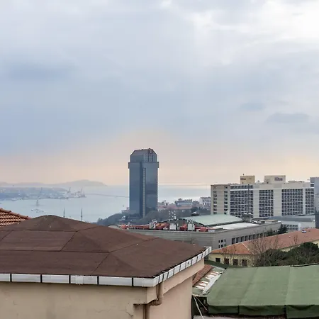 Gallery & Nisantasi Hotel