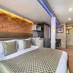 Gallery & Nisantasi Ξενοδοχείο