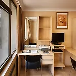 Gallery & Nisantasi