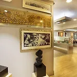 Ξενοδοχείο Gallery & Nisantasi 3*